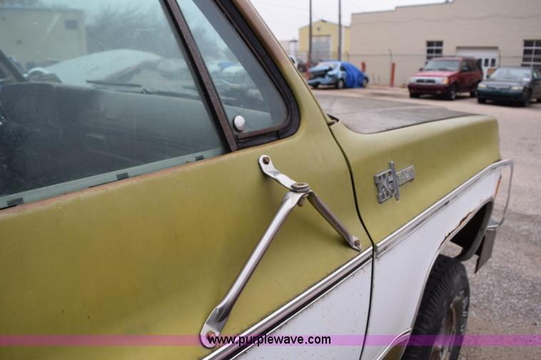 image for item I8577 1974 Chevrolet Blazer SUV