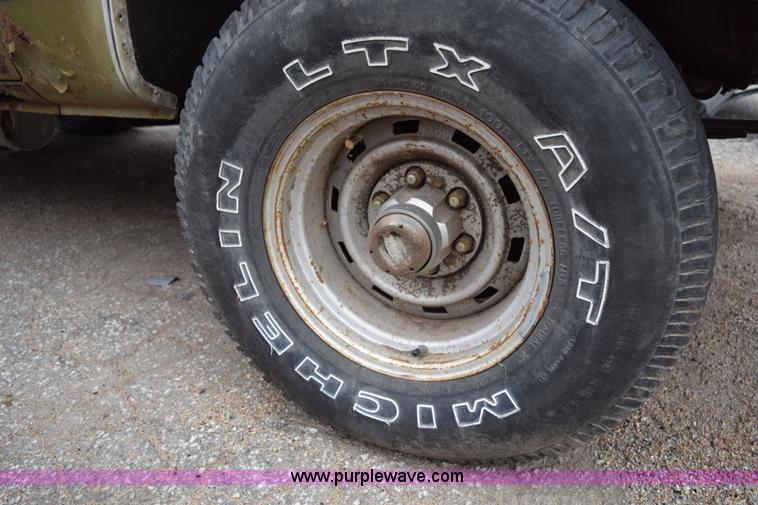 image for item I8577 1974 Chevrolet Blazer SUV