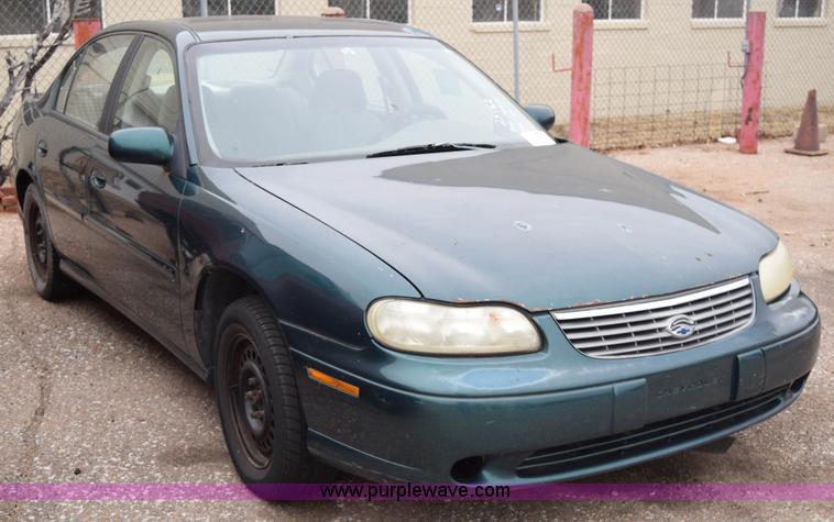 image for item I8578 1998 Chevrolet Malibu