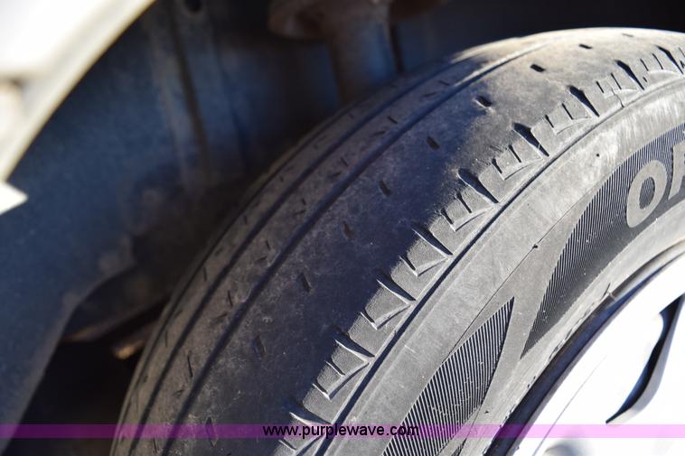 image for item I8614 2000 Saturn SL