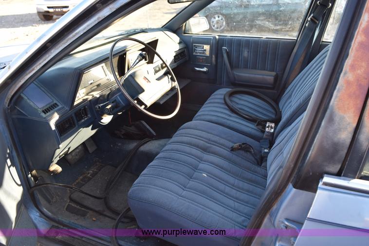 image for item I8617 1988 Oldsmobile Cutlass Ciera