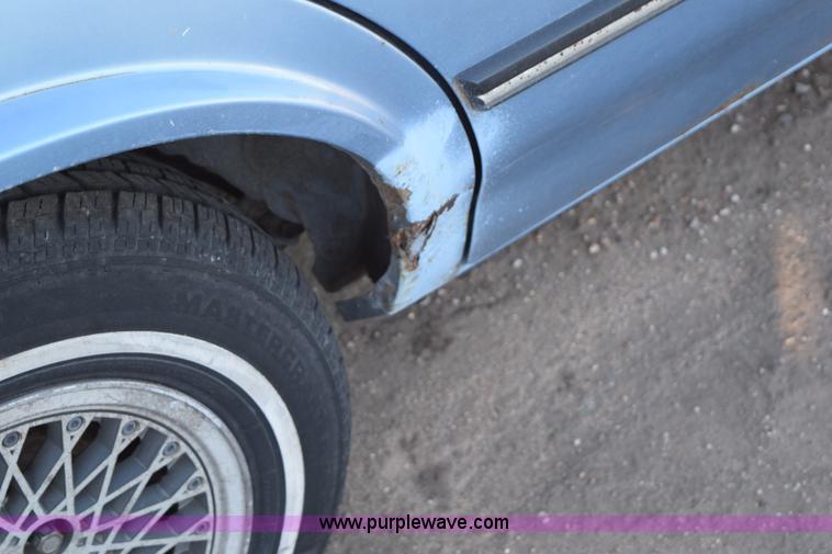 image for item I8617 1988 Oldsmobile Cutlass Ciera