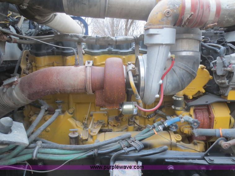 image for item D2238 1996 Kenworth W900L semi truck