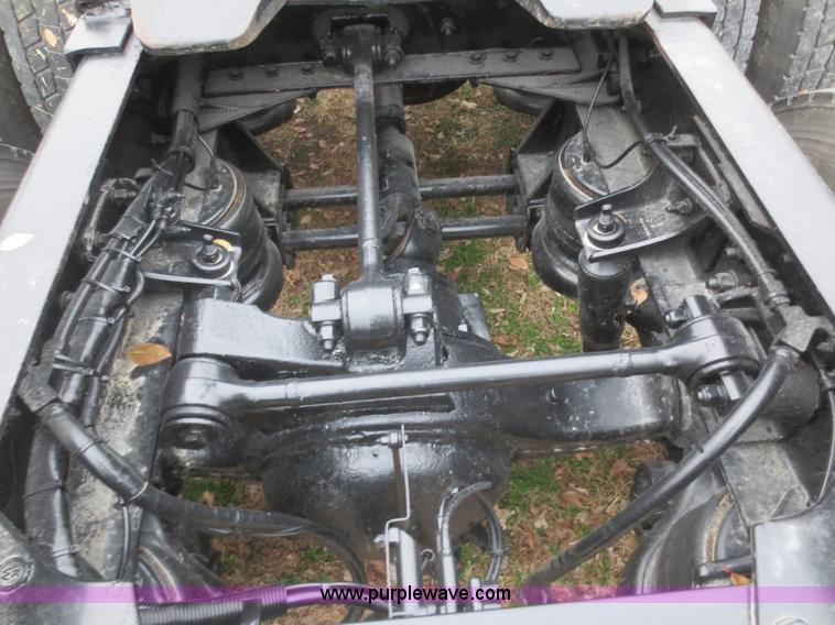 image for item D2238 1996 Kenworth W900L semi truck