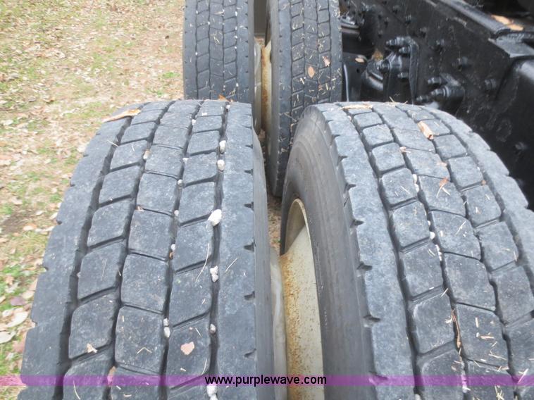 image for item D2238 1996 Kenworth W900L semi truck