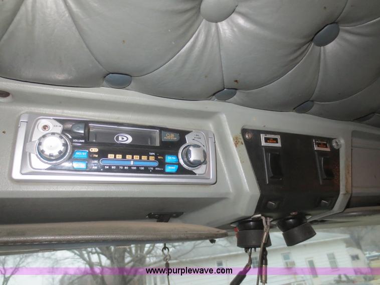 image for item D2238 1996 Kenworth W900L semi truck