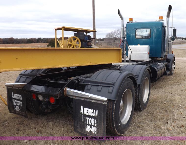 image for item K3110 1996 Kenworth W900 semi truck