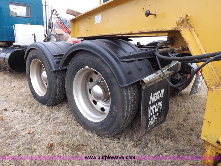 image for item K3110 1996 Kenworth W900 semi truck