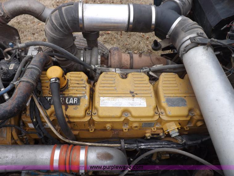 image for item K3110 1996 Kenworth W900 semi truck