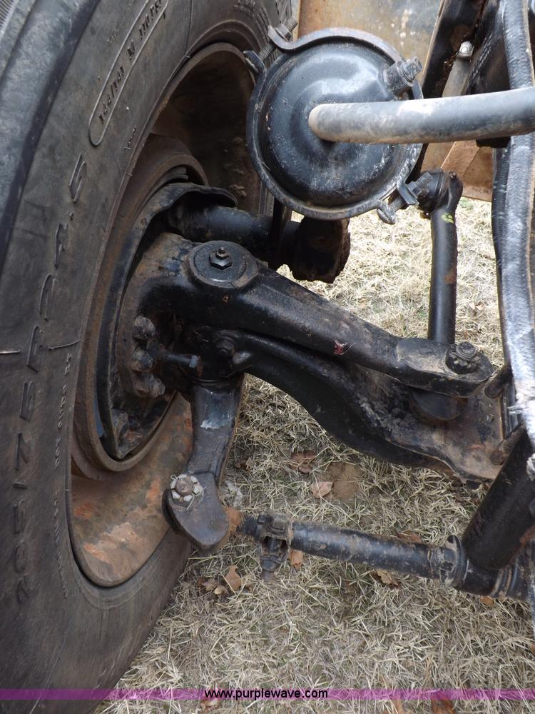 image for item K3110 1996 Kenworth W900 semi truck