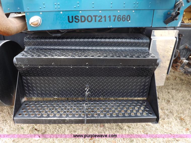 image for item K3110 1996 Kenworth W900 semi truck