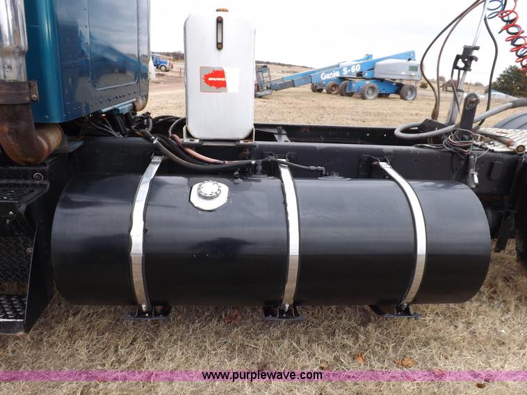 image for item K3110 1996 Kenworth W900 semi truck