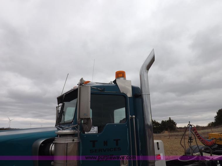 image for item K3110 1996 Kenworth W900 semi truck