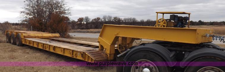 image for item K3111 1980 Performance 50 ton lowboy detachable triple axle trailer
