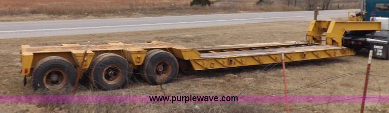 image for item K3111 1980 Performance 50 ton lowboy detachable triple axle trailer