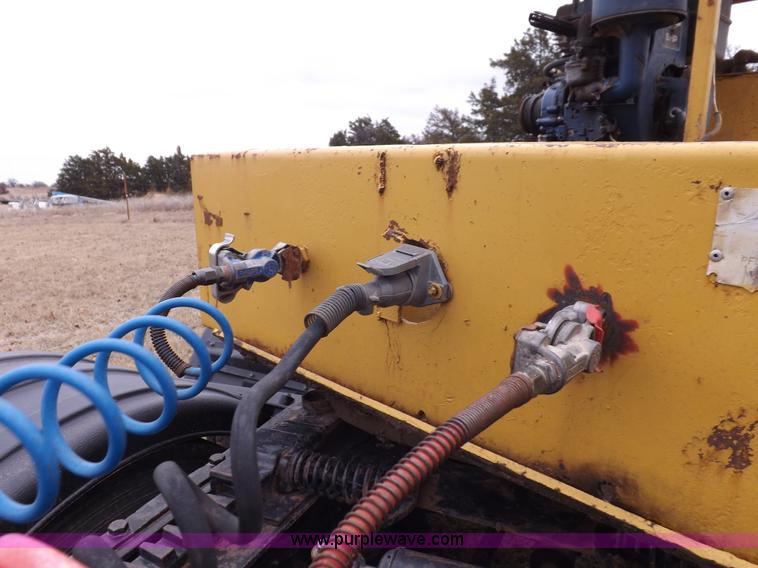 image for item K3111 1980 Performance 50 ton lowboy detachable triple axle trailer