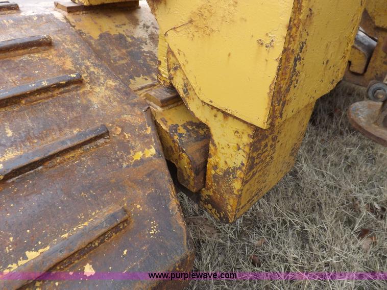 image for item K3111 1980 Performance 50 ton lowboy detachable triple axle trailer