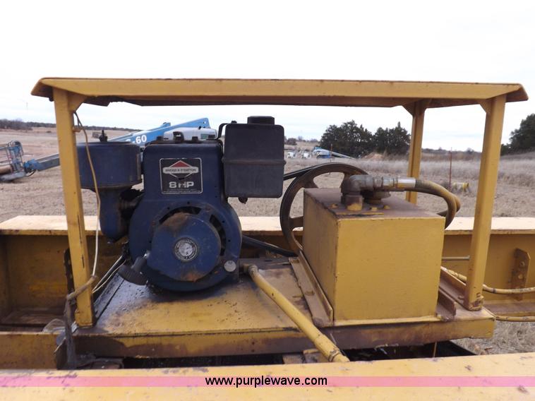 image for item K3111 1980 Performance 50 ton lowboy detachable triple axle trailer