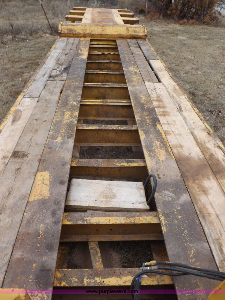 image for item K3111 1980 Performance 50 ton lowboy detachable triple axle trailer