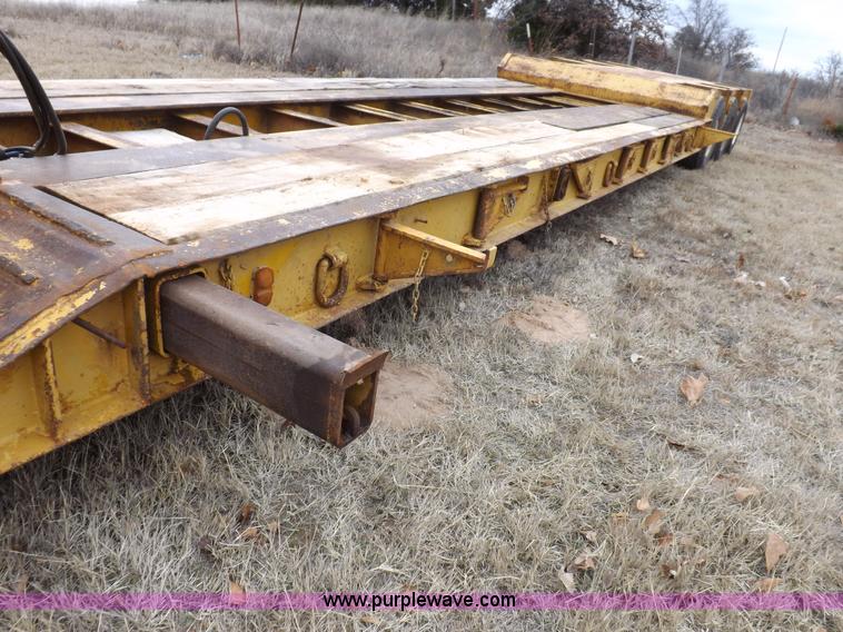 image for item K3111 1980 Performance 50 ton lowboy detachable triple axle trailer