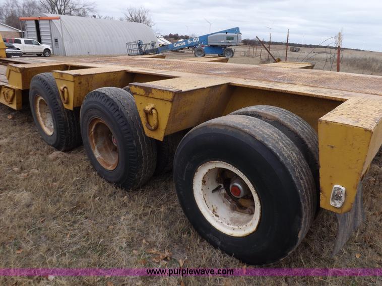 image for item K3111 1980 Performance 50 ton lowboy detachable triple axle trailer