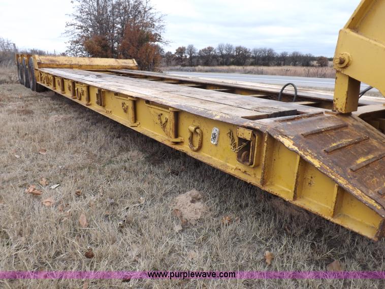 image for item K3111 1980 Performance 50 ton lowboy detachable triple axle trailer