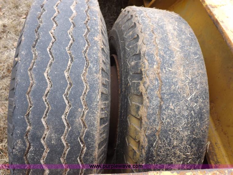 image for item K3111 1980 Performance 50 ton lowboy detachable triple axle trailer