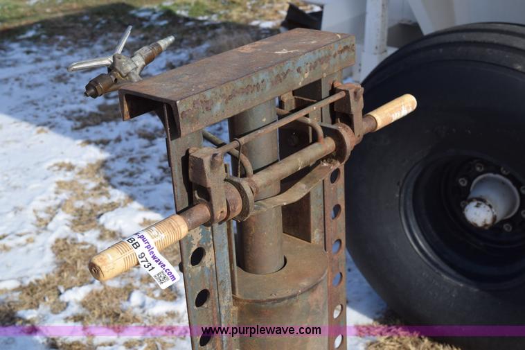 image for item BB9731 Walker bumper jack