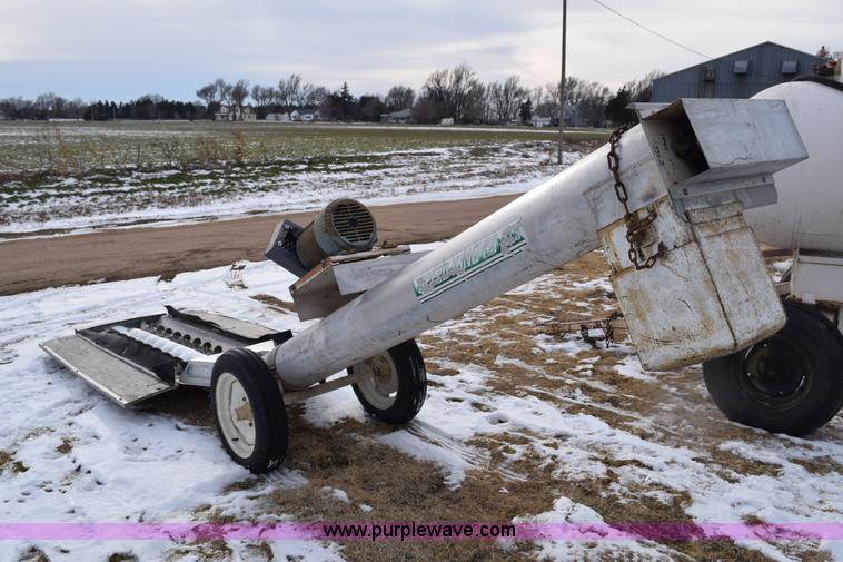 image for item BB9735 Speed King under car fertilizer conveyor