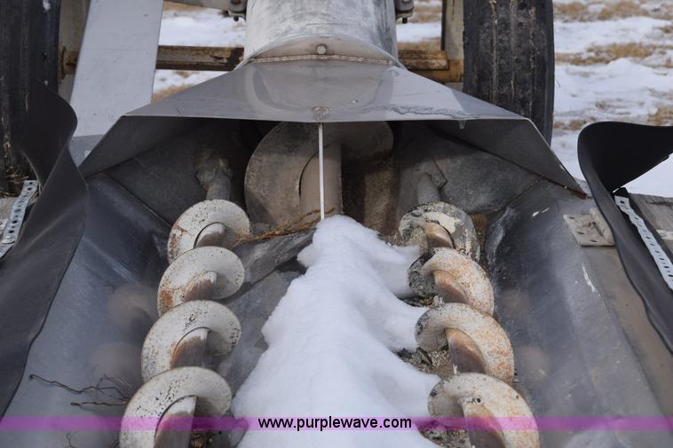 image for item BB9735 Speed King under car fertilizer conveyor