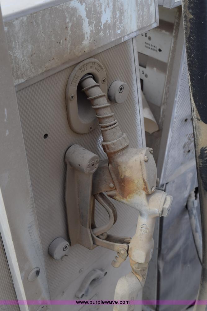 image for item BB9738 (3) gas pumps