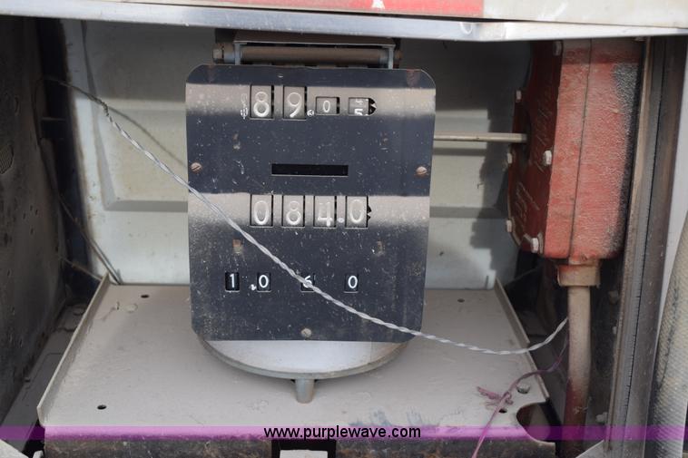 image for item BB9738 (3) gas pumps