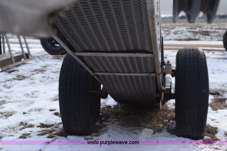 image for item BB9739 Under car fertilizer conveyor