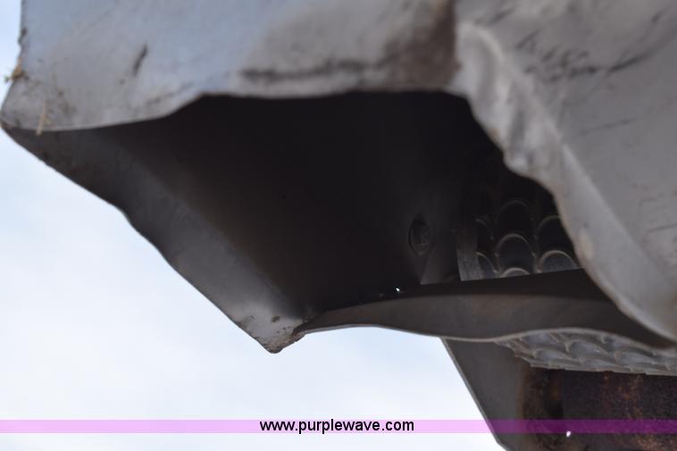 image for item BB9739 Under car fertilizer conveyor