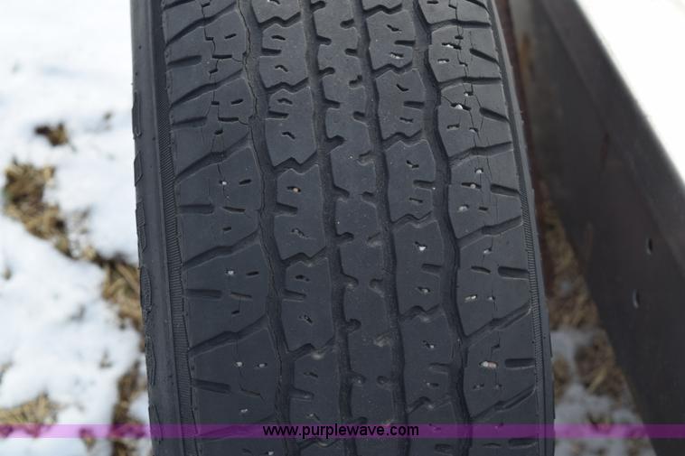 image for item BB9739 Under car fertilizer conveyor