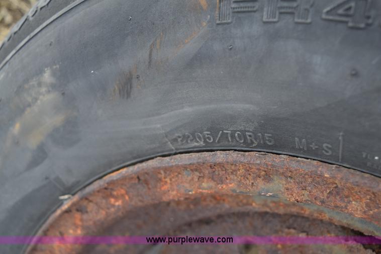 image for item BB9739 Under car fertilizer conveyor