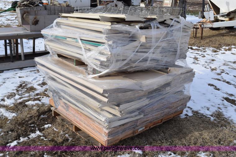 image for item BB9741 Assorted metal shelves