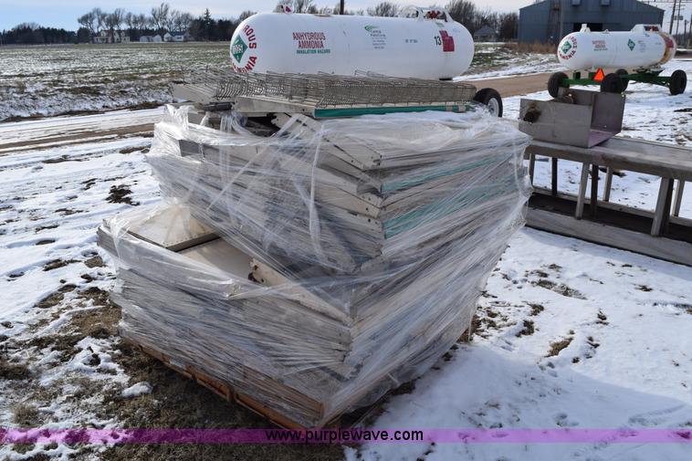 image for item BB9741 Assorted metal shelves