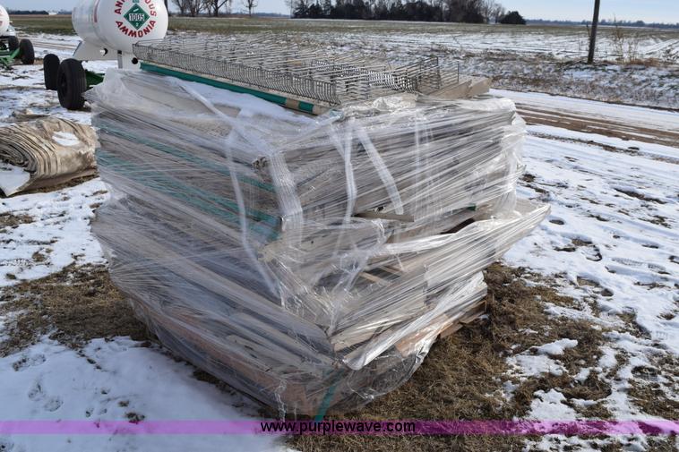 image for item BB9741 Assorted metal shelves