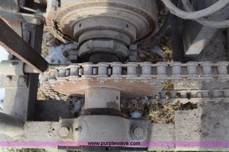 image for item BB9742 Portable electric winch/crane