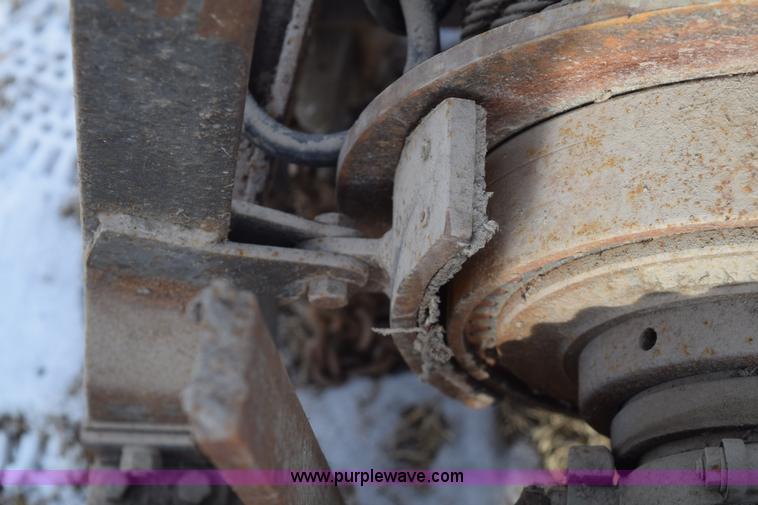 image for item BB9742 Portable electric winch/crane