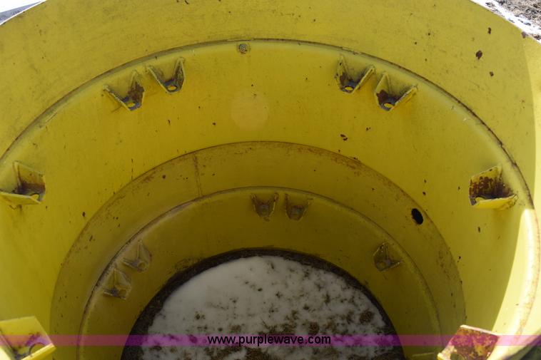 image for item BB9743 Firestone dual tires