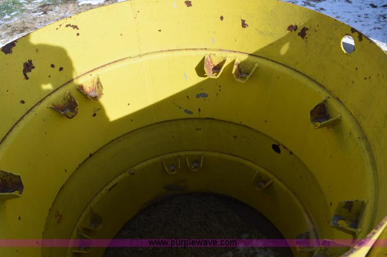 image for item BB9743 Firestone dual tires