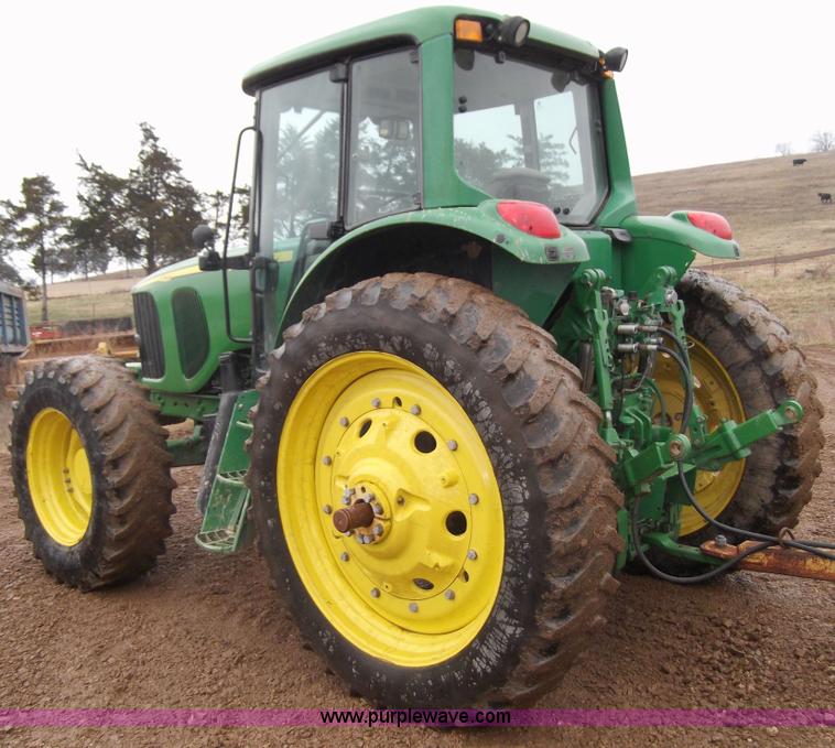 image for item D1338 2007 John Deere 7420 MFWD tractor