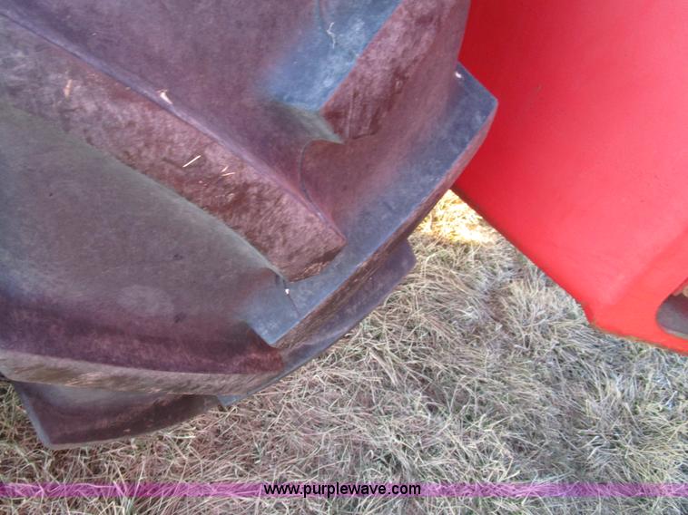 image for item D2251 1973 Versatile 900 4WD tractor