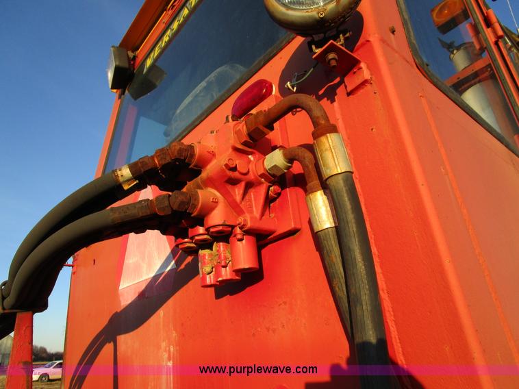 image for item D2251 1973 Versatile 900 4WD tractor