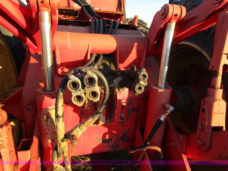 image for item D2251 1973 Versatile 900 4WD tractor