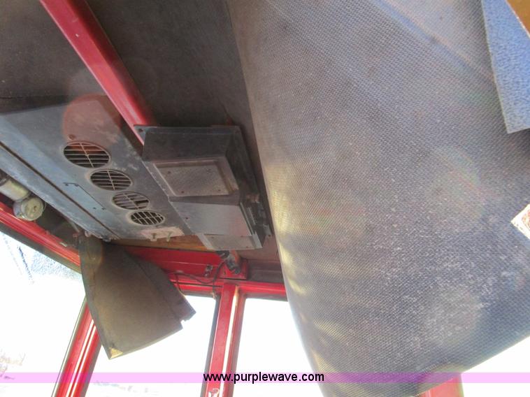 image for item D2251 1973 Versatile 900 4WD tractor