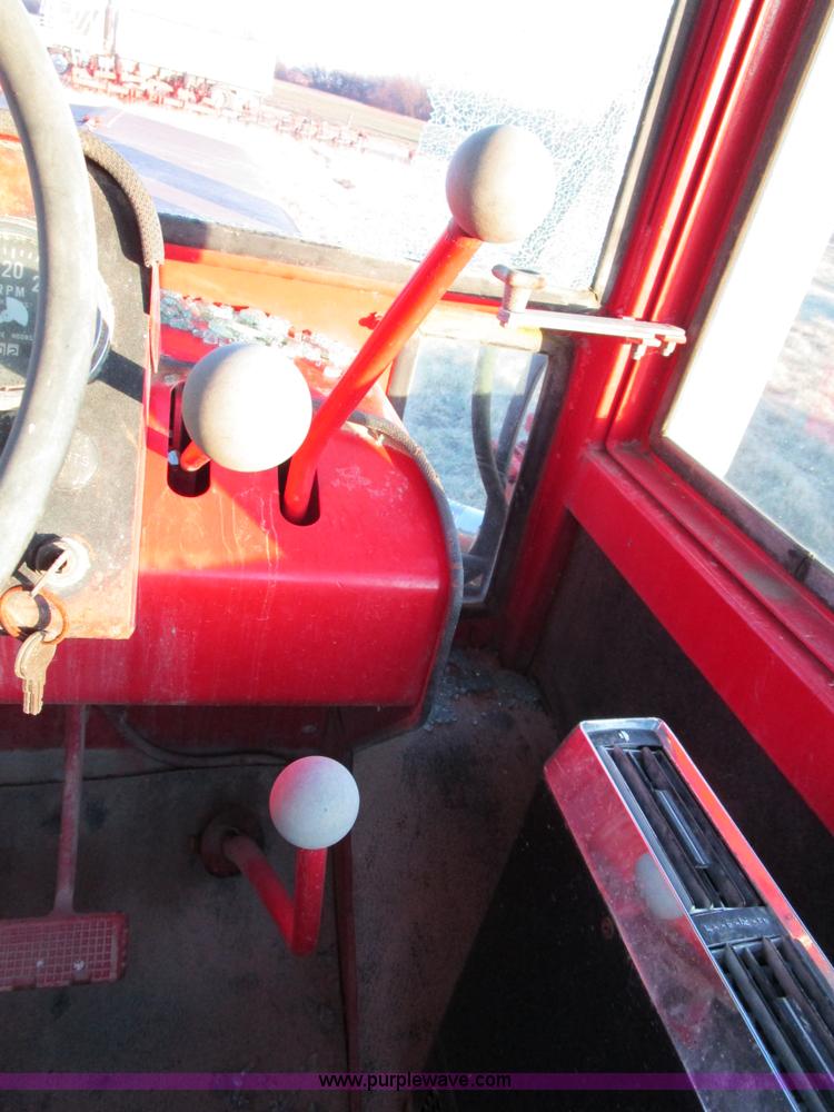 image for item D2251 1973 Versatile 900 4WD tractor