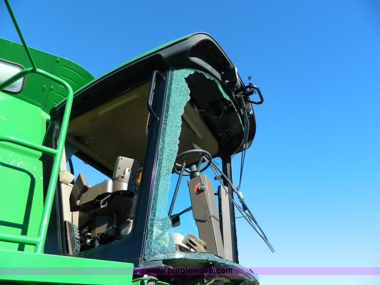 image for item D6110 2009 John Deere 9770 STS combine